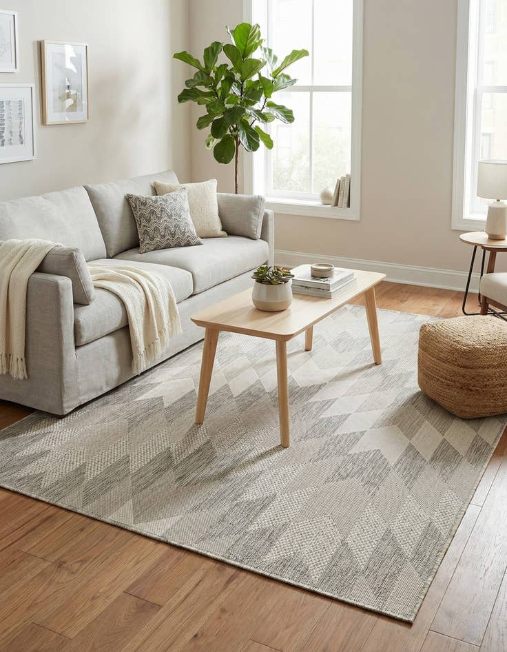 Detail image of 5' 3 x 7' Easy-Clean Modern Indoor / Outdoor Rug