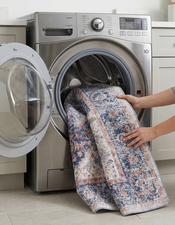 Detail image of 5' x 8'  Washable Yara Rug