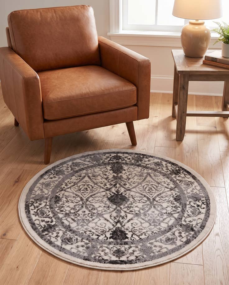 Detail image of 3' x 3' Miranda Round Rug