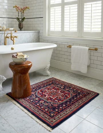 1' 11 x 2' 2 Kashan Square Rug