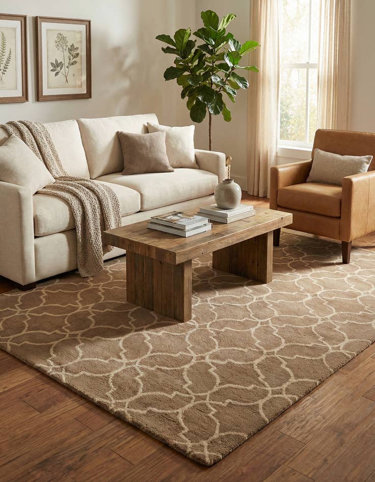 Detail image of 5' 1 x 8' Luna Wool Rug