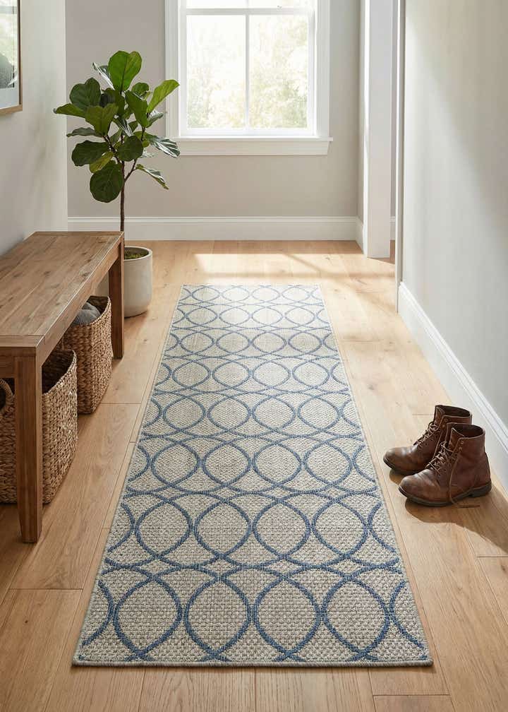 2' x 7' 10 Easy-Clean Trellis Indoor / Outdoor Runner Rug