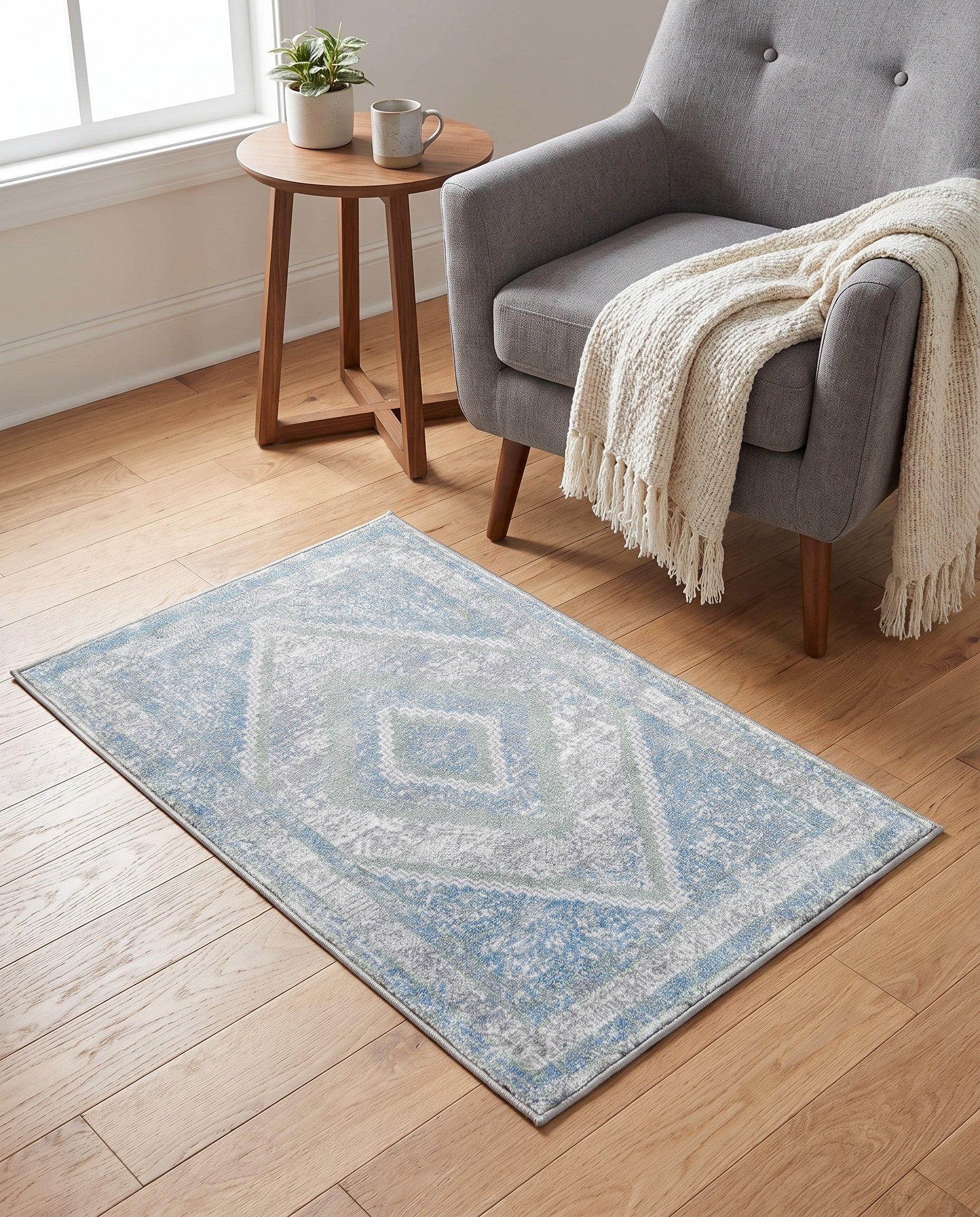 2' x 3' Kamala Washable Rug