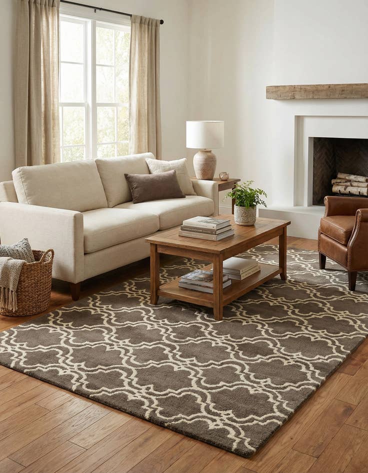 Detail image of 5' x 7' 10 Luna Wool Rug