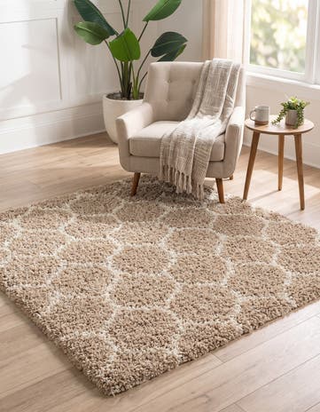 Light Brown Lattice Shag Square Rug