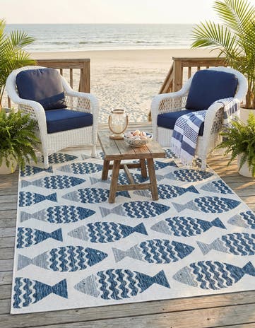 5' 3 x 8' Easy-Clean Coastal Indoor / Outdoor Rug