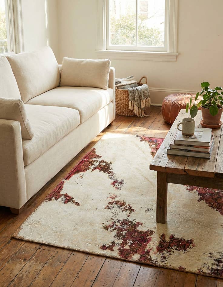 Detail image of 3' x 3' 8  Hand Knotted Ultra Vintage Persian Wool Square Rug