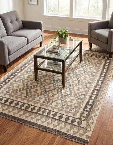 5' x 6' 9 Hand Knotted Kilim Maymana Wool Rug