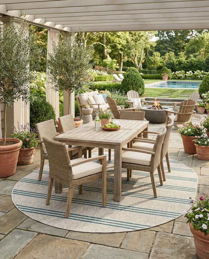 7' 10 x 10' Easy-Clean Jill Zarin Anguilla Indoor / Outdoor Oval Rug