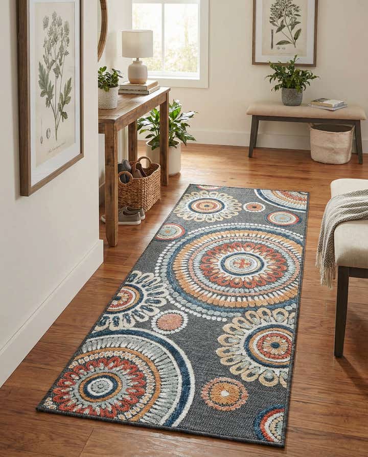 2' 2 x 5' 3 Easy-Clean Botanical Indoor / Outdoor Runner Rug