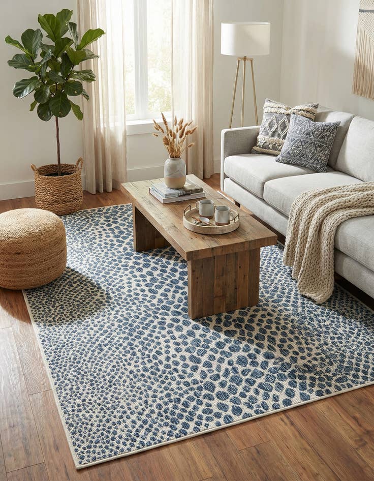 Detail image of 4' x 6' Easy-Clean Jill Zarin Cape Town Indoor / Outdoor Rug