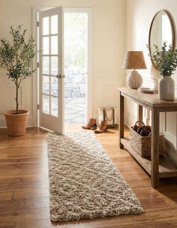 2' x 7' Lattice Shag Runner Rug