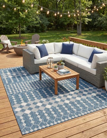 10' x 14' Easy-Clean Trellis Indoor / Outdoor Rug