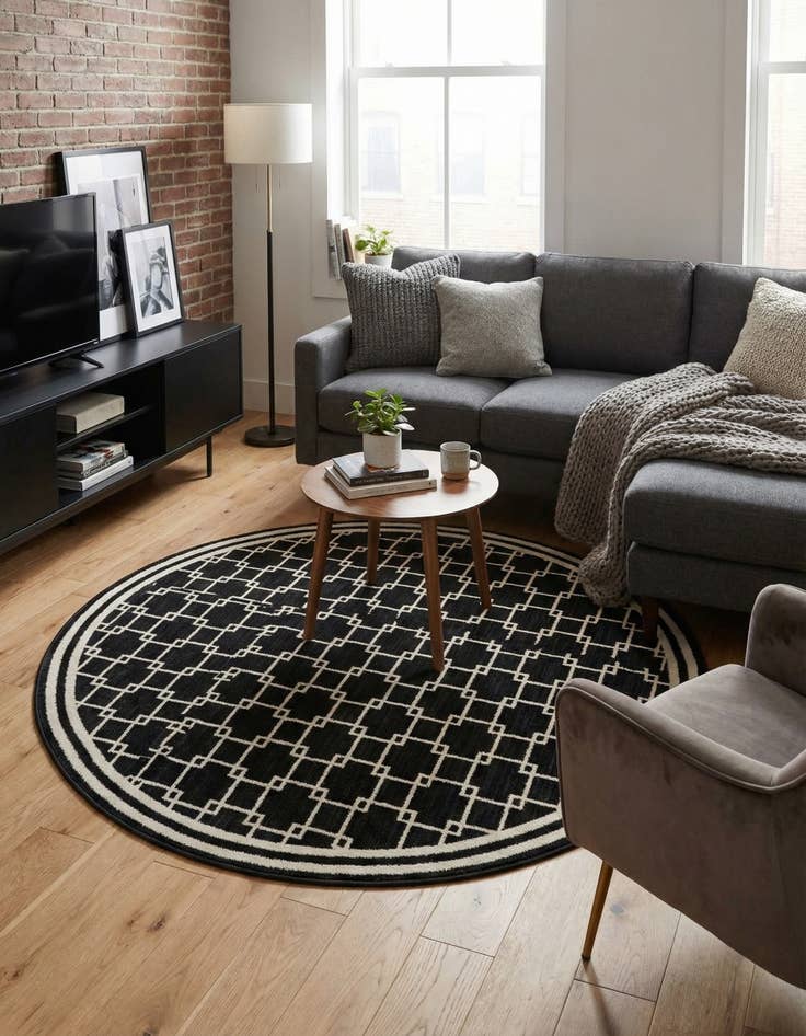 Detail image of 4' x 4' Metropolitan Uptown Round Rug