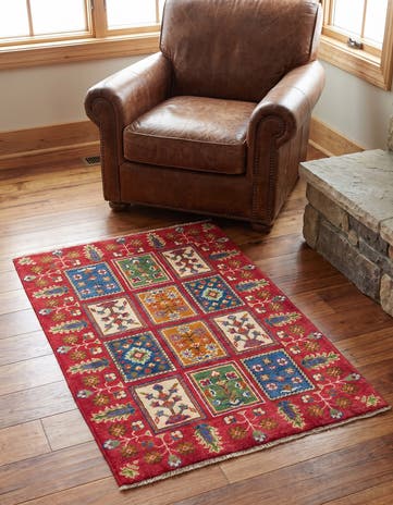 2' 8 x 4' 1 Hand Knotted Kazak Rug