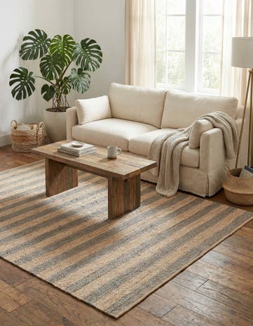 7' 10 x 10' Handmade Braided Jute Rug