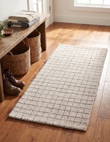 2' x 4' 1 Heritage Line Wool Runner Rug