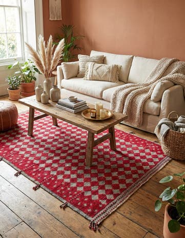 5' 9 x 8' Hand Knotted Moroccan Wool Rug