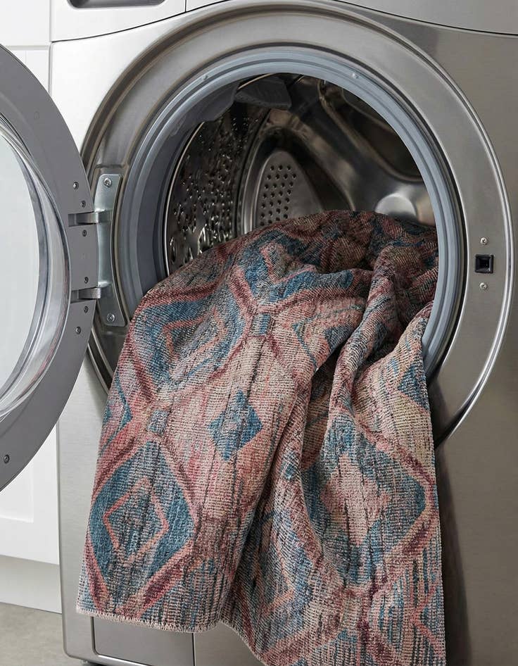 Detail image of 7' 3 x 10'  Washable Sisu Rug