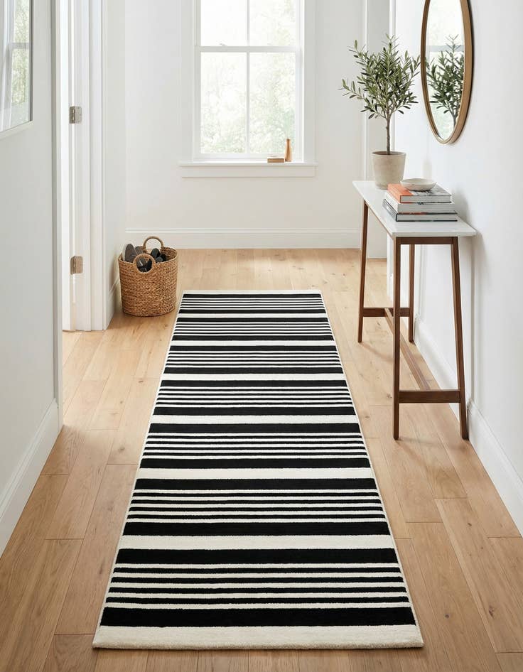 Detail image of  2' 3 x 8' Milano Runner Rug