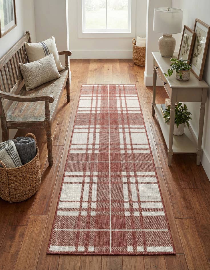 Detail image of  2' x 6'  Washable Checkered Indoor / Outdoor Runner Rug