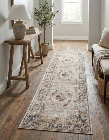 2' x 8' Eliza Runner Rug