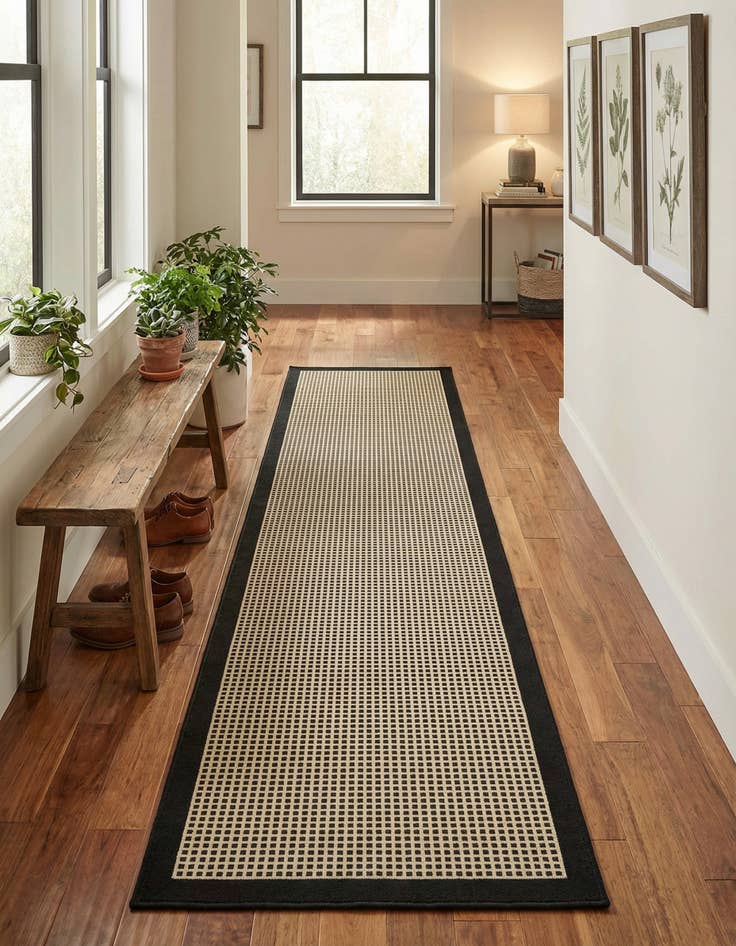 Detail image of 2' 7 x 12' Easy-Clean Border Indoor / Outdoor Runner Rug
