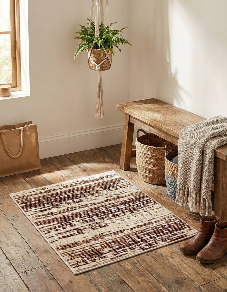 Detail image of 2' 3 x 2' 8 Nain Rug