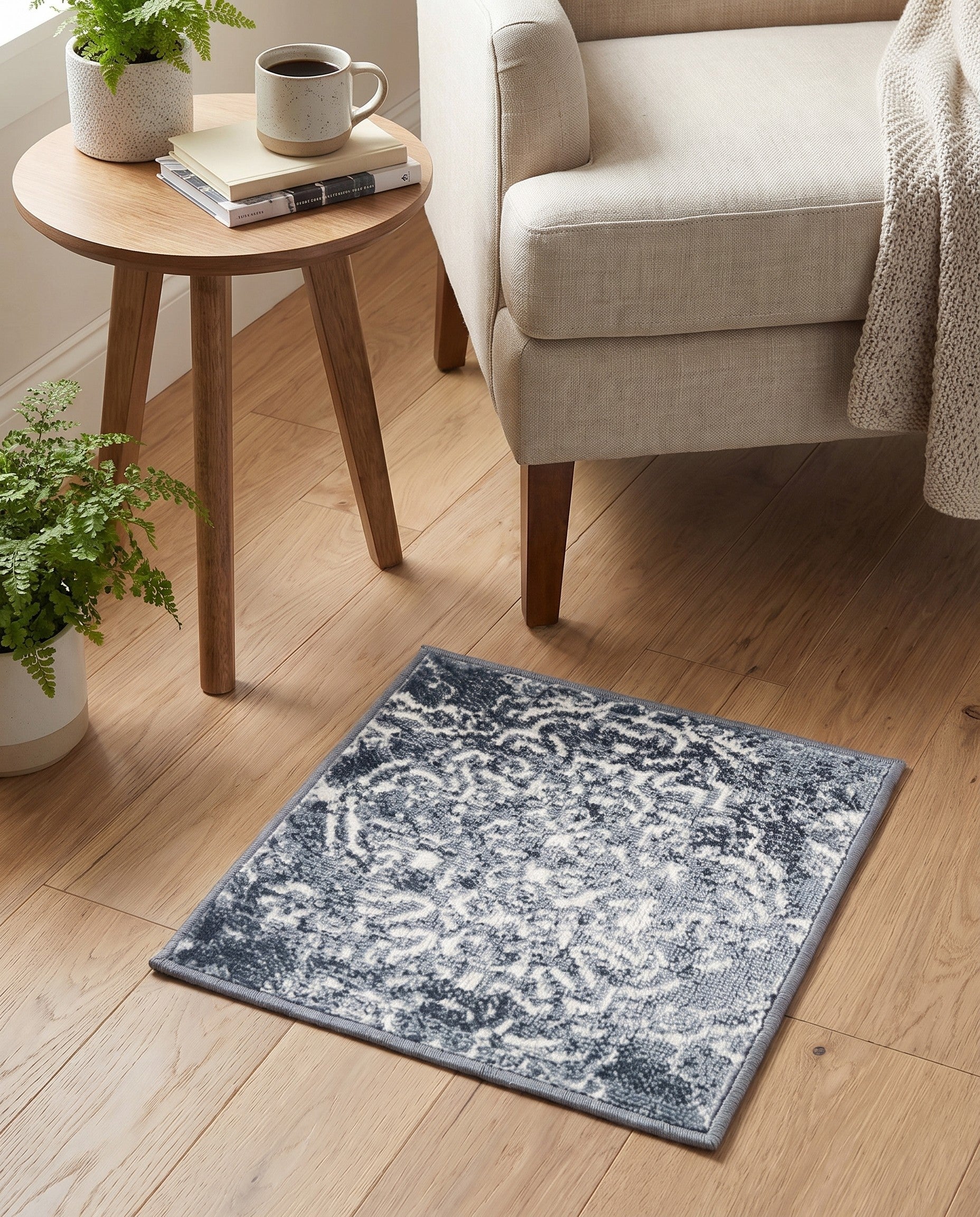 1' 4 x 1' 4 Oxford Sample Rug