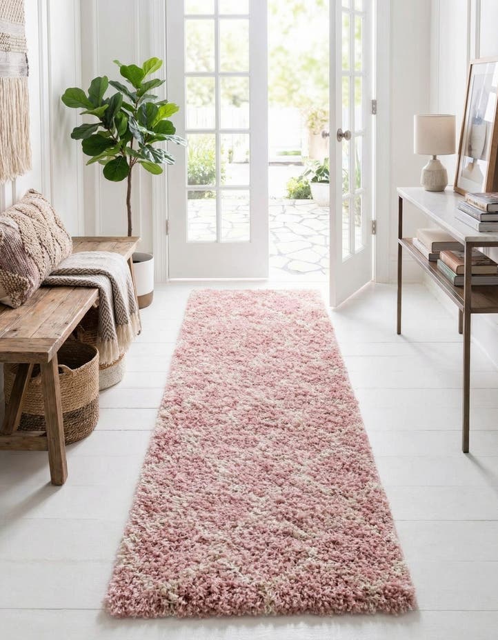 2' x 6' Lattice Shag Runner Rug