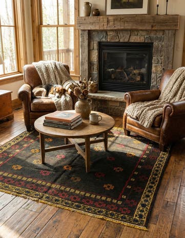 4' 2 x 4' 3 Hand Knotted Sumak Wool Square Rug