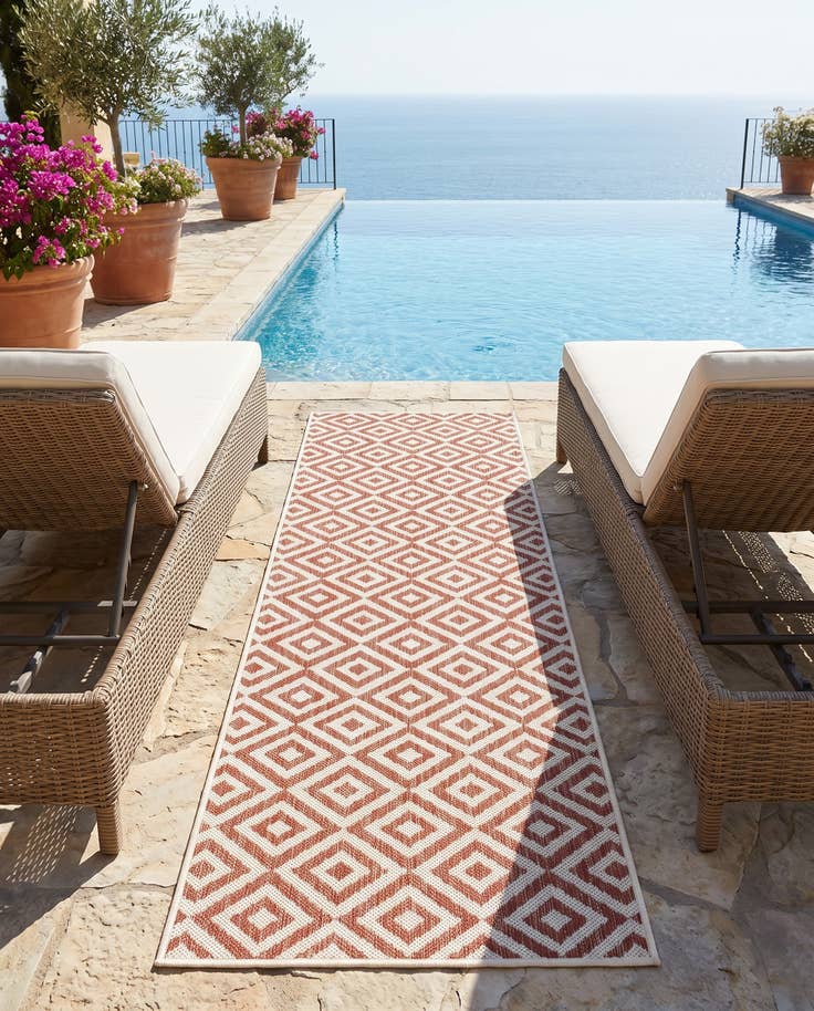 Detail image of 2' x 6' Easy-Clean Jill Zarin Costa Rica Indoor / Outdoor Runner Rug