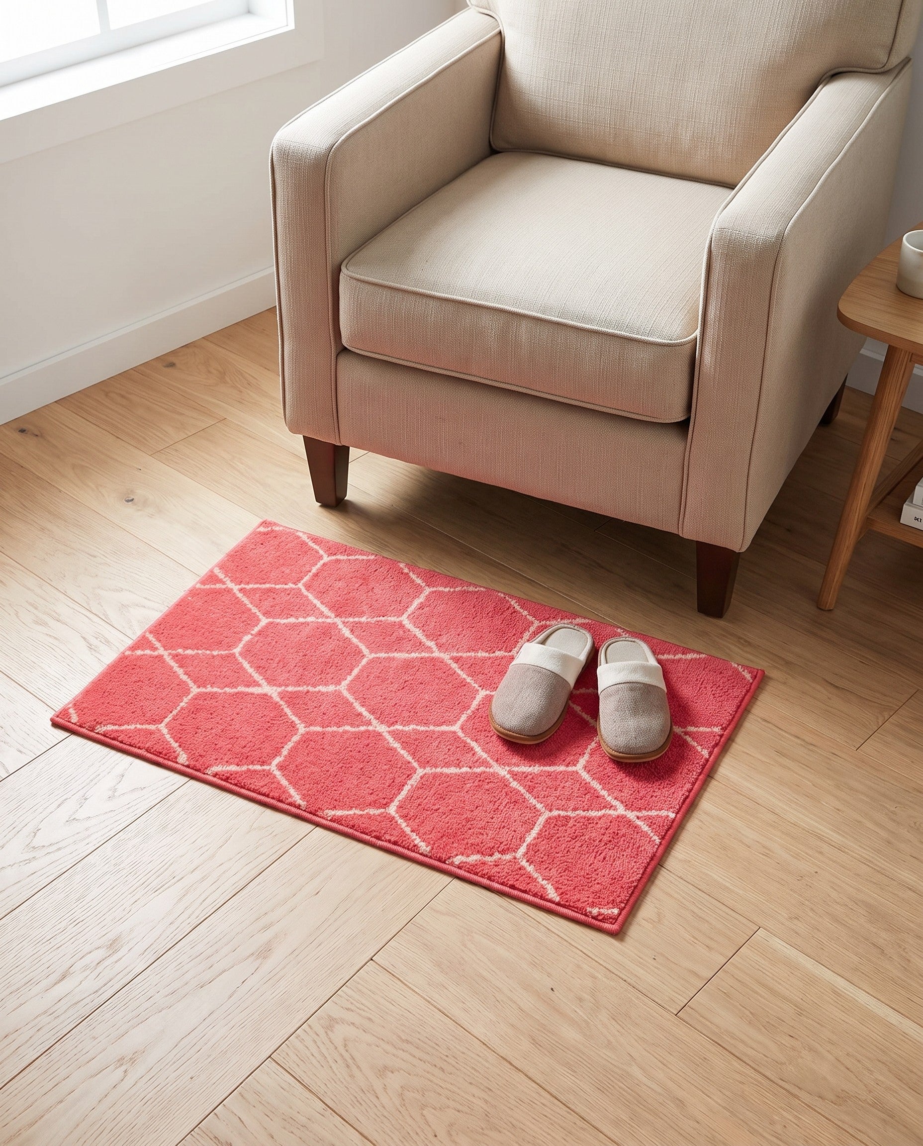 2' x 3' Trellis Frieze Rug