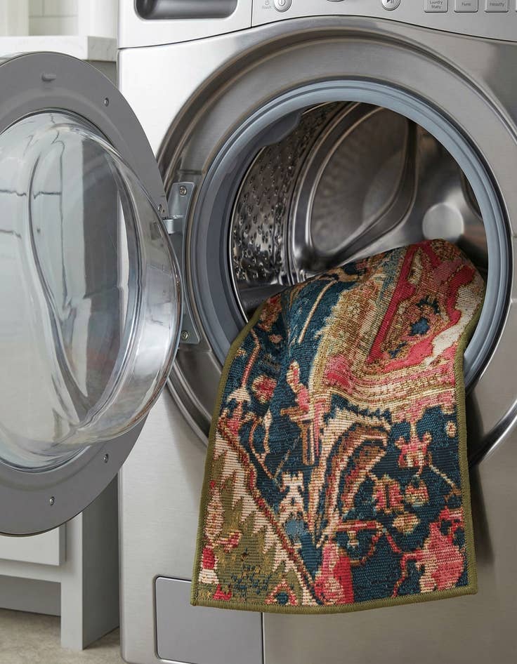 Detail image of  1' 4 x 1' 4  Washable Traditional Indoor / Outdoor Sample Rug