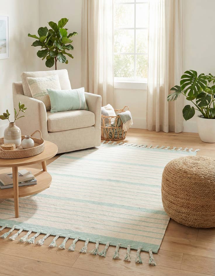 Detail image of  4' 1 x 6' 1  Hand Woven Chindi Cotton Rug