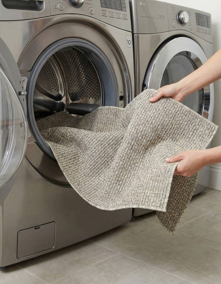 Detail image of 2' x 6'  Washable Solid Indoor / Outdoor Runner Rug