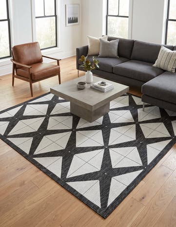 7' 10 x 7' 10 Easy-Clean Modern Indoor / Outdoor Square Rug