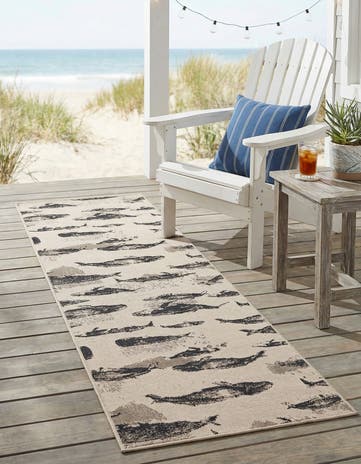 Beige Easy-Clean Coastal Indoor / Outdoor Runner Rug
