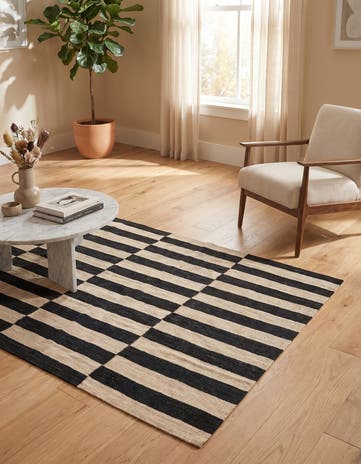 4' 2 x 5' 11 Hand Woven Kilim Modern Wool Rug