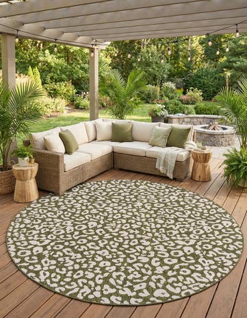 Green Easy-Clean Safari Indoor / Outdoor Round Rug