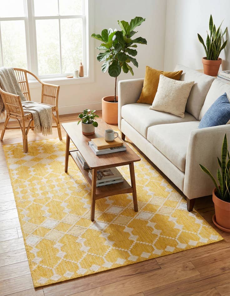 Detail image of 4' x 6'  Washable Trellis Indoor / Outdoor Rug