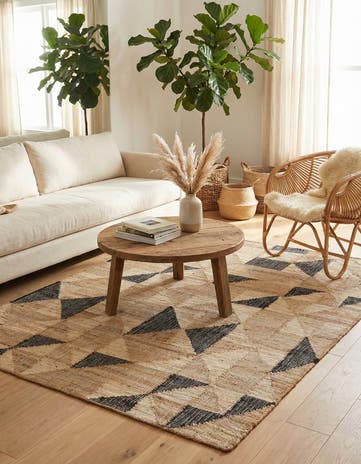 4' 4 x 5' 8 Hand Woven Kala Handwoven Jute Rug