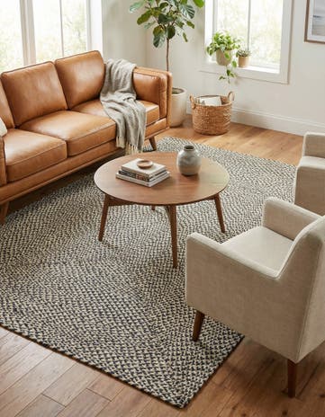 5' 1 x 8' Handmade Tweed Braided Jute Rug