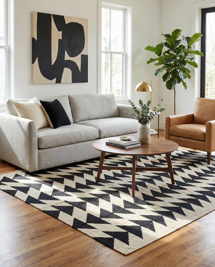 Detail image of 5' 9 x 7' 6 Hand Woven Kilim Modern Wool Rug