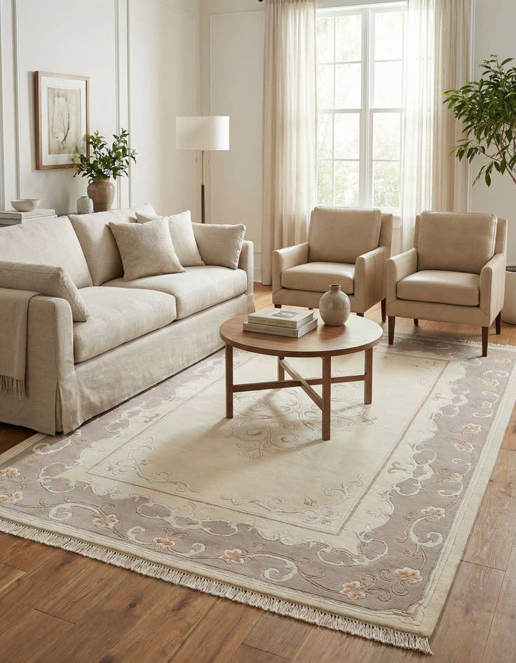 Detail image of 4' x 5' 10  Hand Knotted Darya Wool Rug