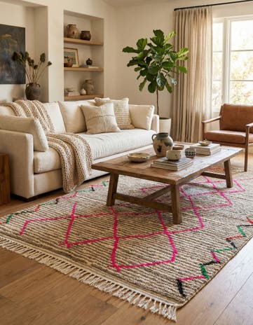 5' x 8' 5 Hand Knotted Moroccan Wool Rug
