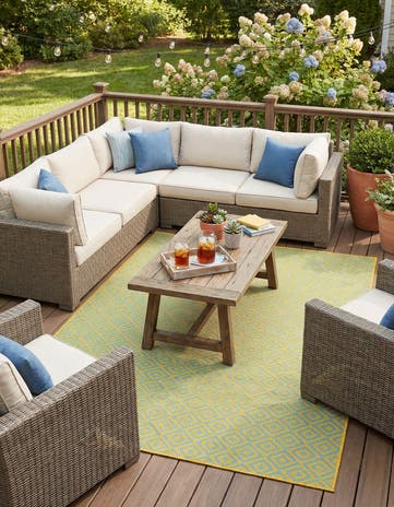 6' x 9' Easy-Clean Jill Zarin Costa Rica Indoor / Outdoor Rug
