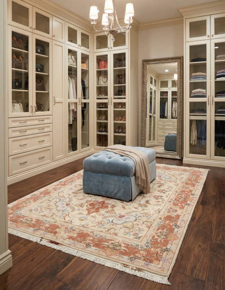 Detail image of  5' x 7' 1 Tabriz Rug