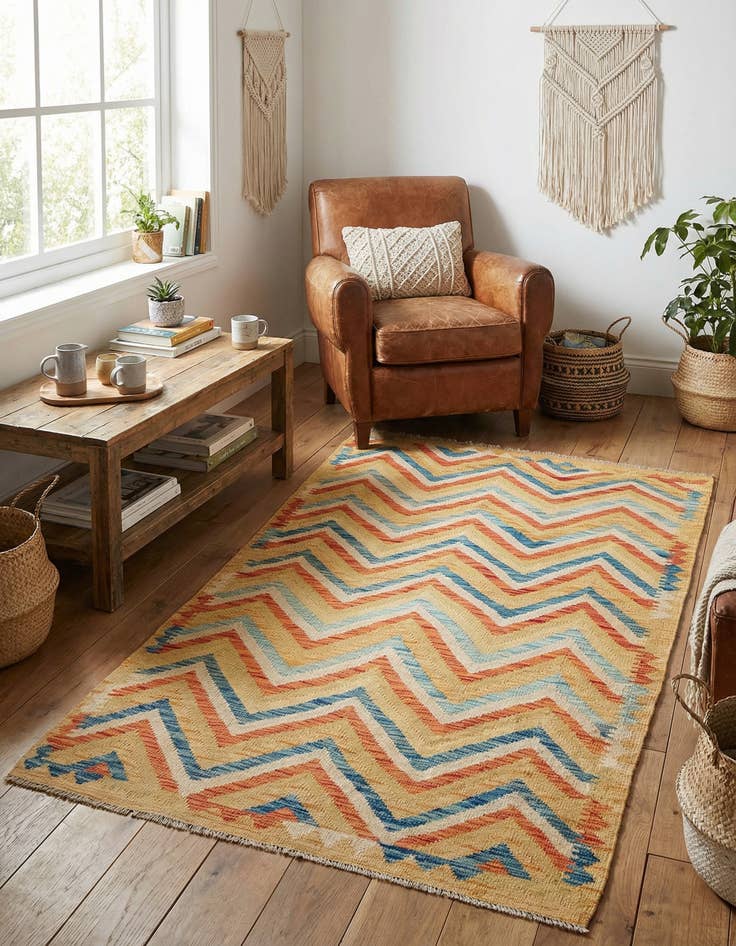 Detail image of 3' 5 x 6' 3  Hand Woven Kilim Maymana Wool Rug