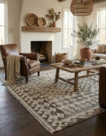 5' 1 x 6' 8 Hand Woven Kilim Maymana Wool Rug